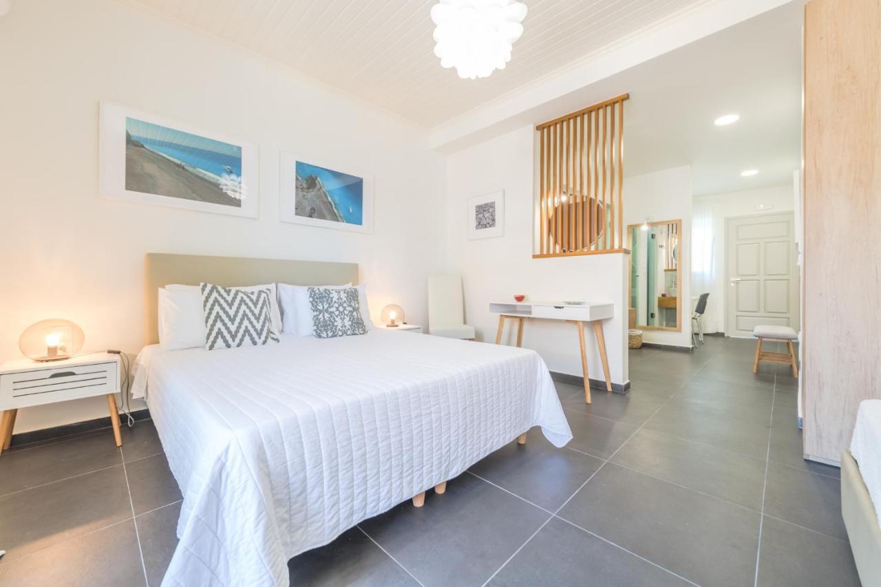 Rotunda Suites Kalamaki Buitenkant foto